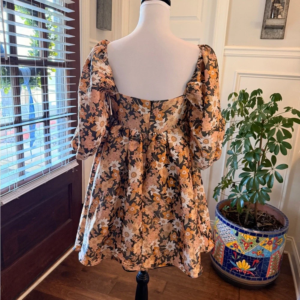 Storia NWOT Warm Multi-Color Floral Baby Doll Mini Dress - Picture 3 of 6